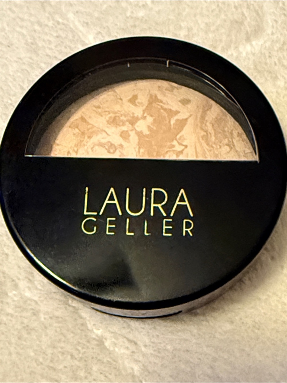 Laura Geller Highlighter Baked Balance-Brighten Foundation Powder -  Porcelain